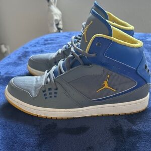 Jordan 1 flights cool grey/yellow/blue